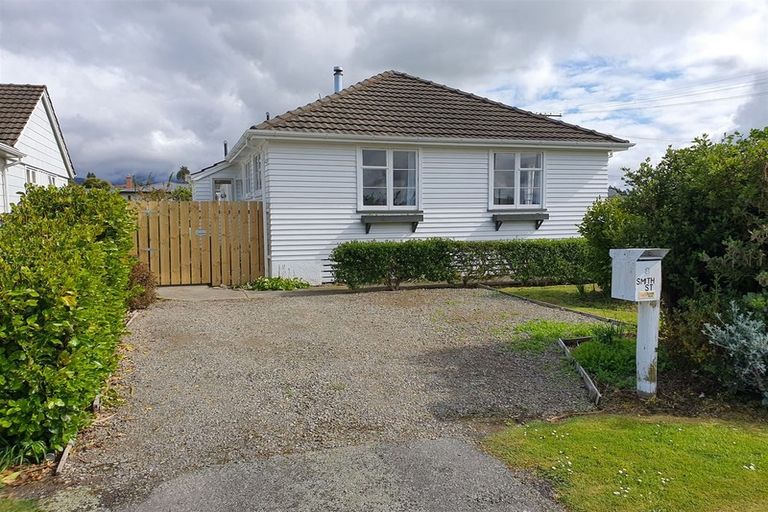 Photo of property in 8 Smith Street, Waimate, 7924