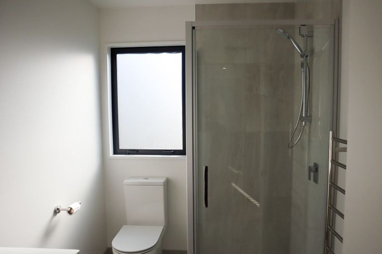 Photo of property in 1/98 Hills Road, Edgeware, Christchurch, 8013