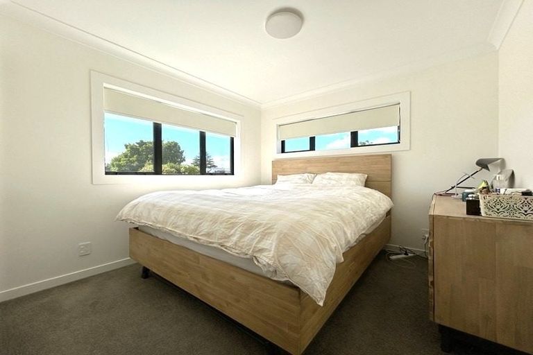 Photo of property in 38 Kervil Avenue, Te Atatu Peninsula, Auckland, 0610