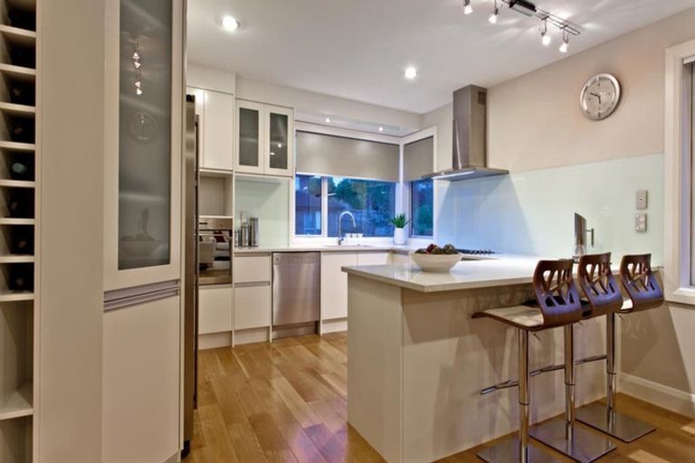 Photo of property in 678a East Coast Road, Pinehill, Auckland, 0630