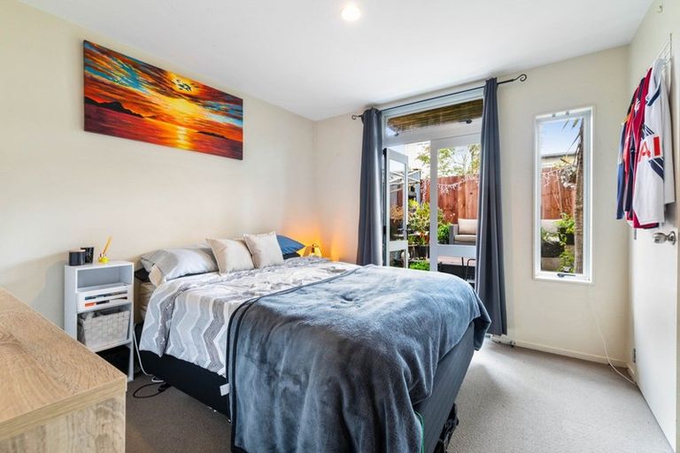 Photo of property in 49 Albionvale Road, Glen Eden, Auckland, 0602