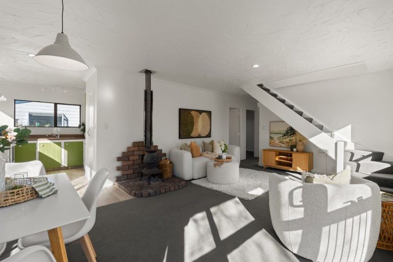 Photo of property in 71b Ngatai Road, Otumoetai, Tauranga, 3110