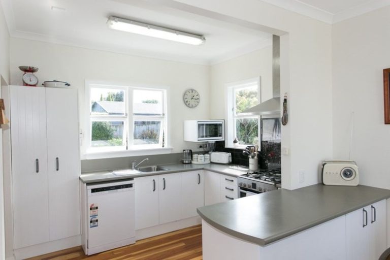 Photo of property in 8a Bristow Street, Saint Johns Hill, Whanganui, 4501