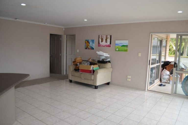 Photo of property in 2 Millie Court, Papamoa Beach, Papamoa, 3118