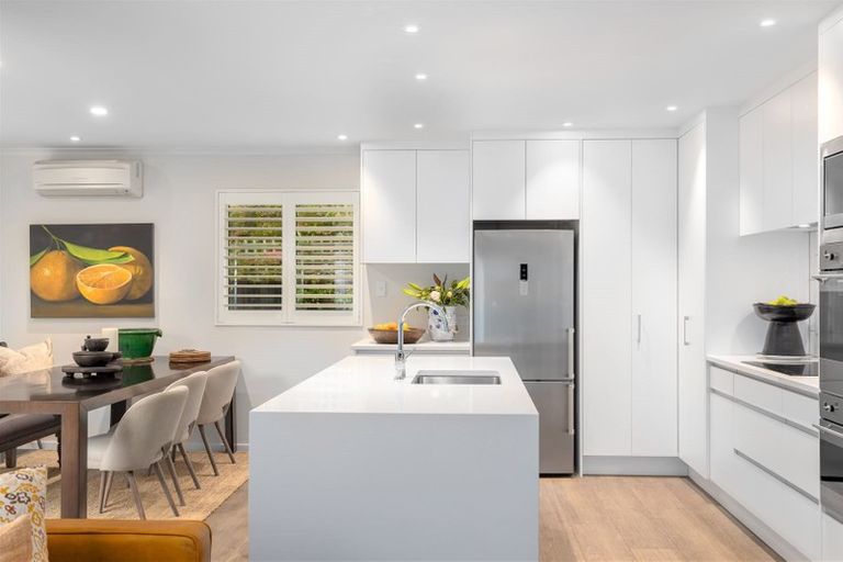 Photo of property in 58a Fendalton Road, Fendalton, Christchurch, 8014