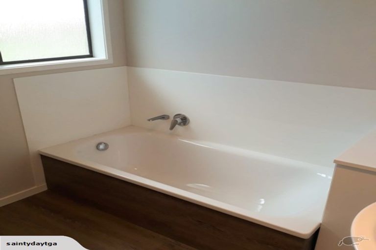 Photo of property in 36 Blomfield Street, Pukehangi, Rotorua, 3015