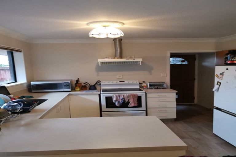 Photo of property in 5a Edwins Way, Burwood, Christchurch, 8083