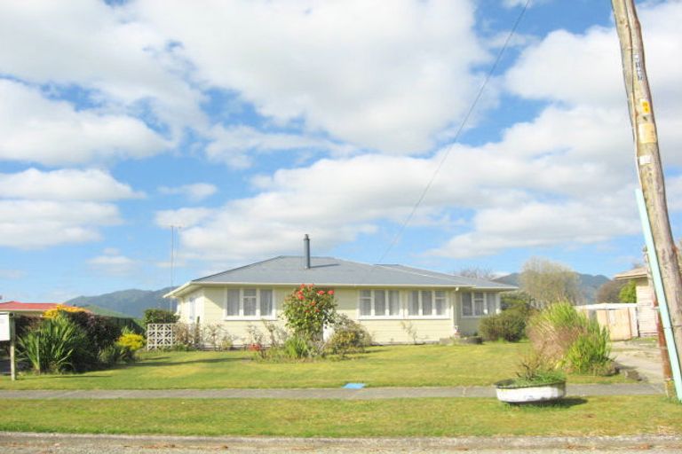 Photo of property in 19 Puriri Crescent, Murupara, 3025