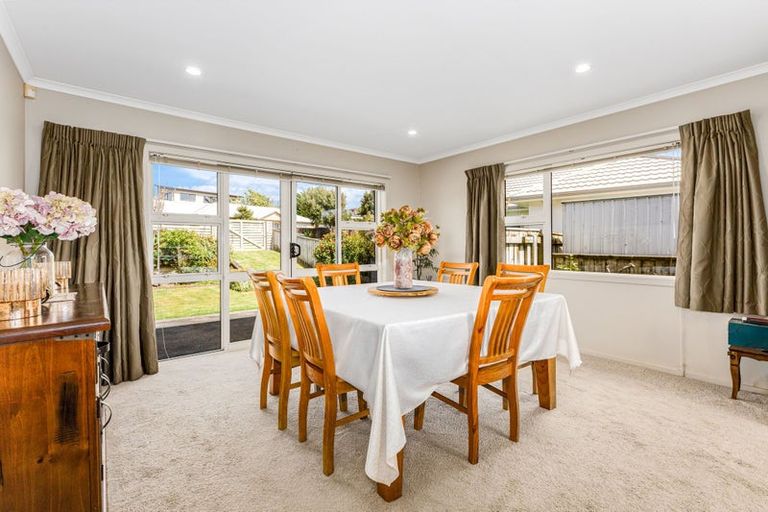 Photo of property in 3 Catlins Glen, Aotea, Porirua, 5024