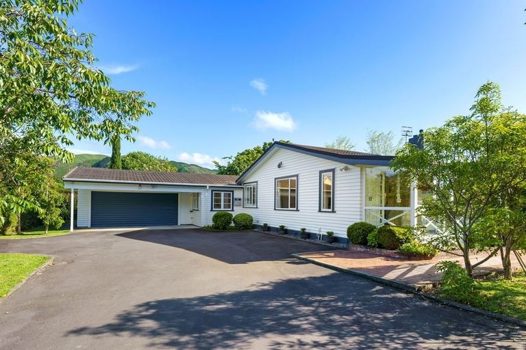 Photo of property in 430 Te Moana Road, Waikanae, 5036