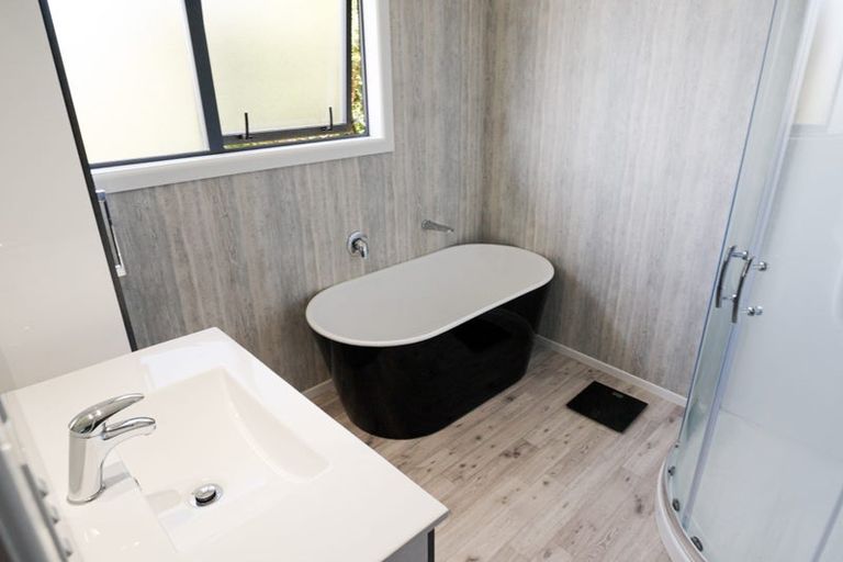 Photo of property in 123 Ohariu Road, Johnsonville, Wellington, 6037