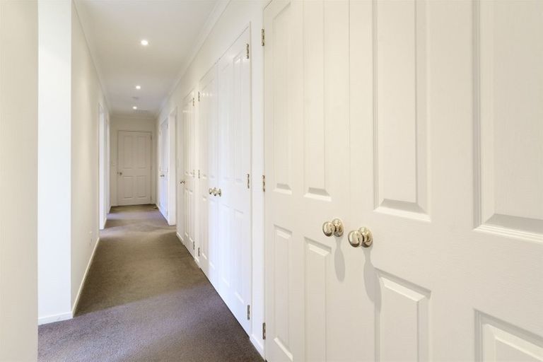 Photo of property in 325 Grenada Street, Papamoa Beach, Papamoa, 3118