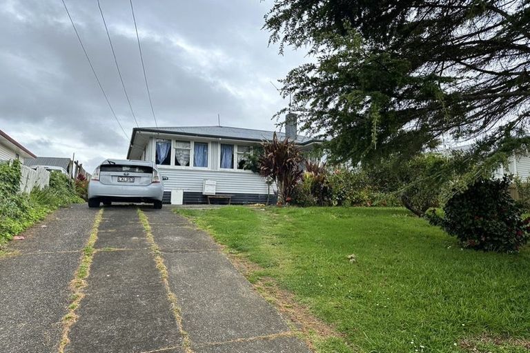 Photo of property in 13 Gaye Crescent, Otara, Auckland, 2023