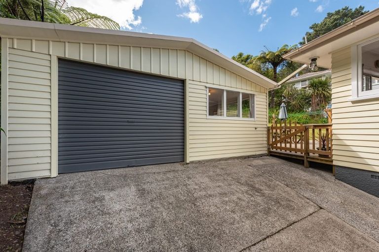 Photo of property in 12 Tobruk Street, Karori, Wellington, 6012
