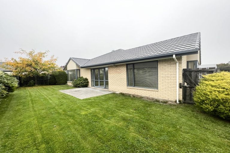 Photo of property in 531a Harewood Road, Harewood, Christchurch, 8051