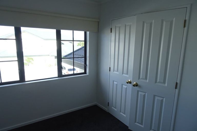 Photo of property in 1 Norwood Place, Johnsonville, Wellington, 6037