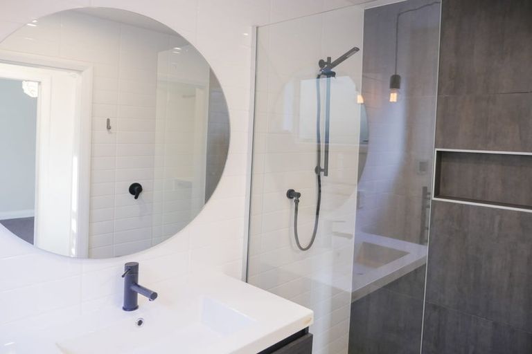 Photo of property in 49 Lonsdale Crescent, Rongotai, Wellington, 6022