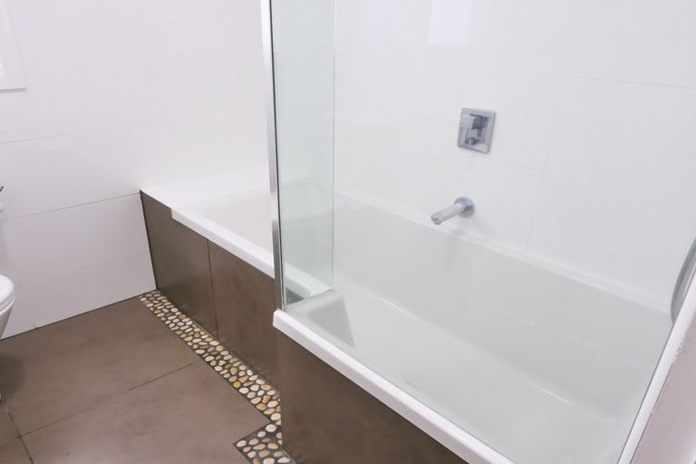 Photo of property in 49 Lonsdale Crescent, Rongotai, Wellington, 6022