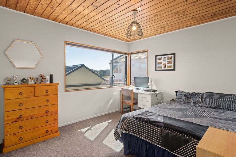 Photo of property in 104 Kinloch Way, Bethlehem, Tauranga, 3110