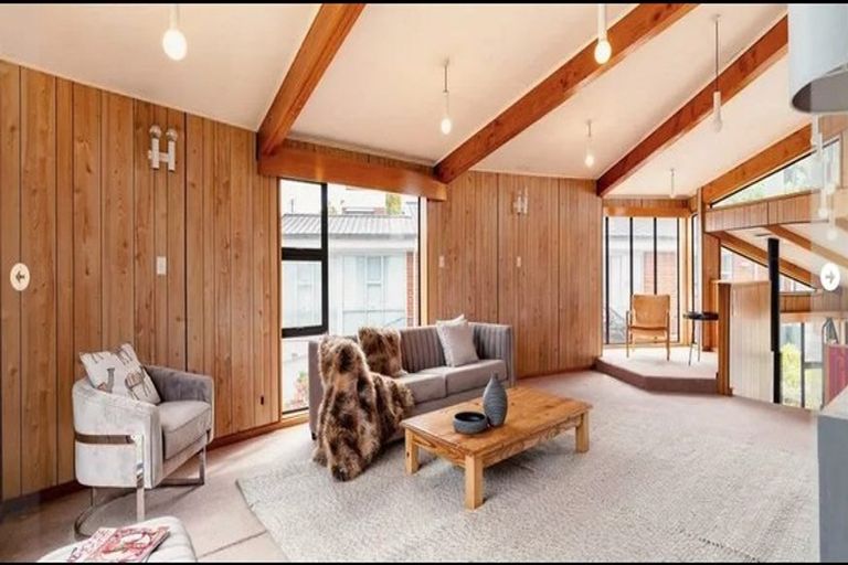 Photo of property in 70 Hawthorn Avenue, Mornington, Dunedin, 9011