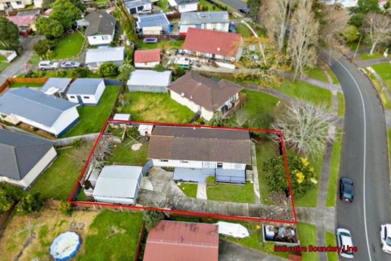Photo of property in 55 Moncrieff Avenue, Clendon Park, Auckland, 2103