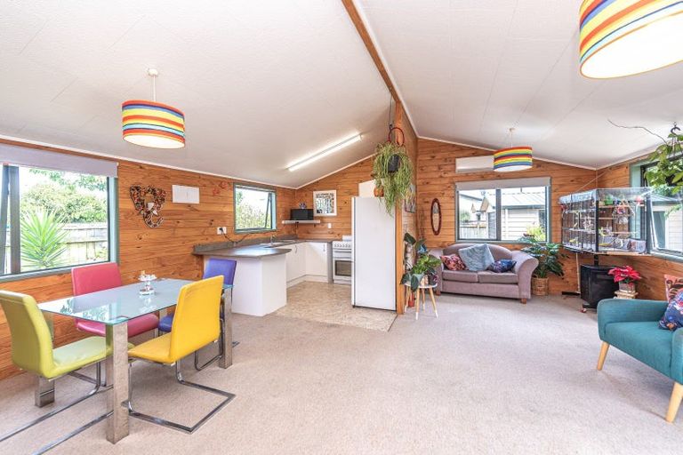 Photo of property in 70 Totara Street, Tawhero, Wanganui, 4501