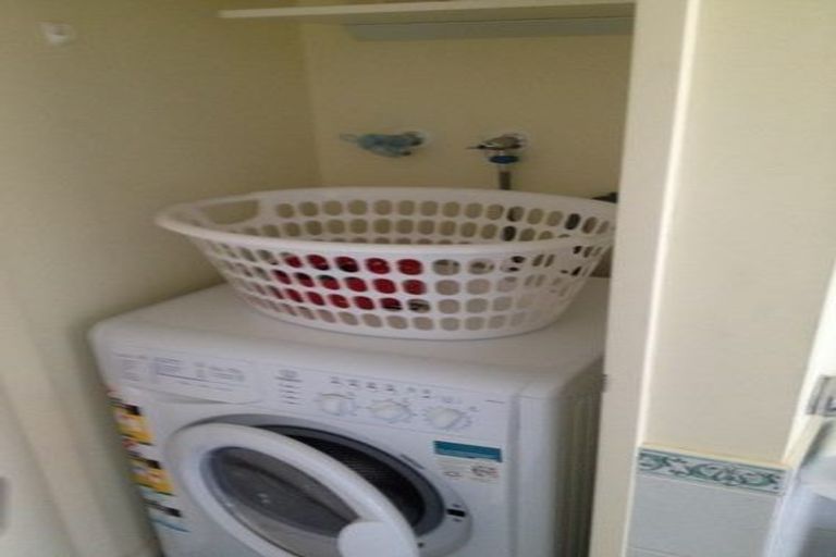 Photo of property in 568f Adelaide Road, Berhampore, Wellington, 6023