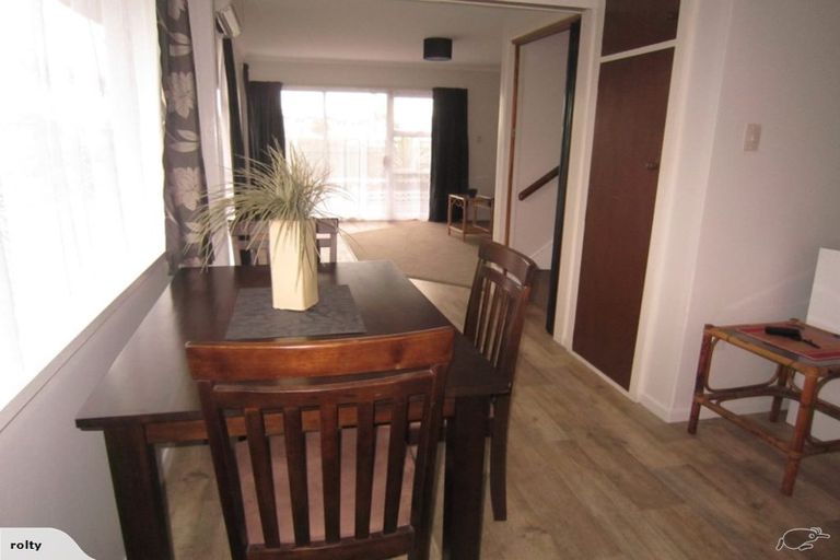 Photo of property in 1/70 Hawke Street, New Brighton, Christchurch, 8083