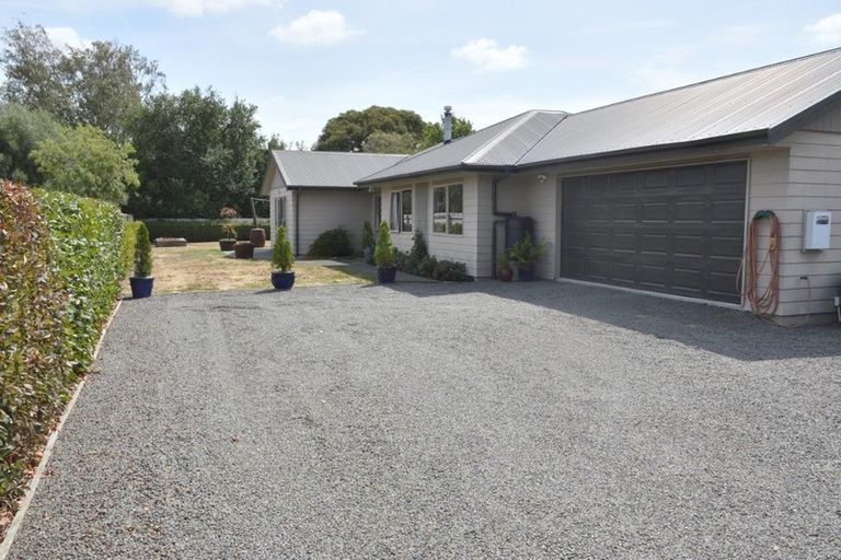 Photo of property in 6 Bell Street, Otane, 4202