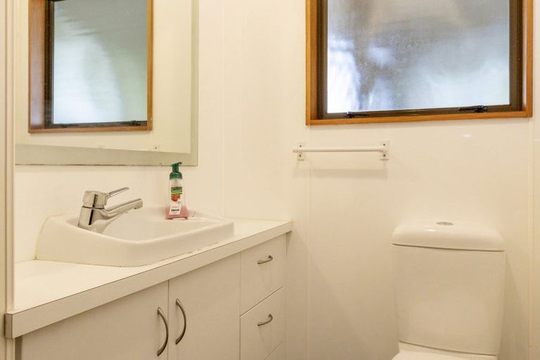 Photo of property in 21 Te Pohue Street, Omori, Turangi, 3381