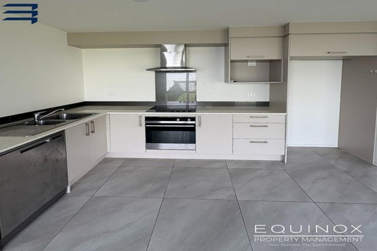 Photo of property in 49 Joseph Street, Flat Bush, Auckland, 2019