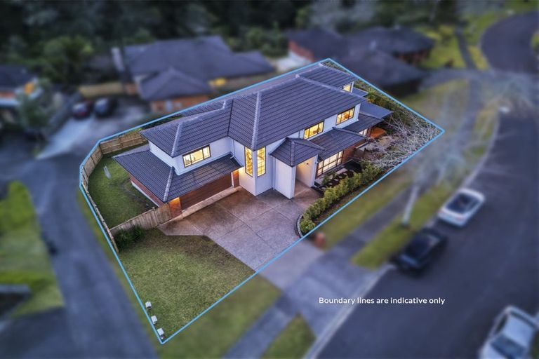 Photo of property in 54 Sapperton Drive, Henderson, Auckland, 0612