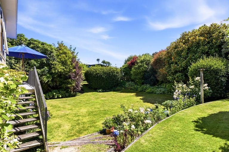 Photo of property in 48 Chesham Avenue, Waipahihi, Taupo, 3330