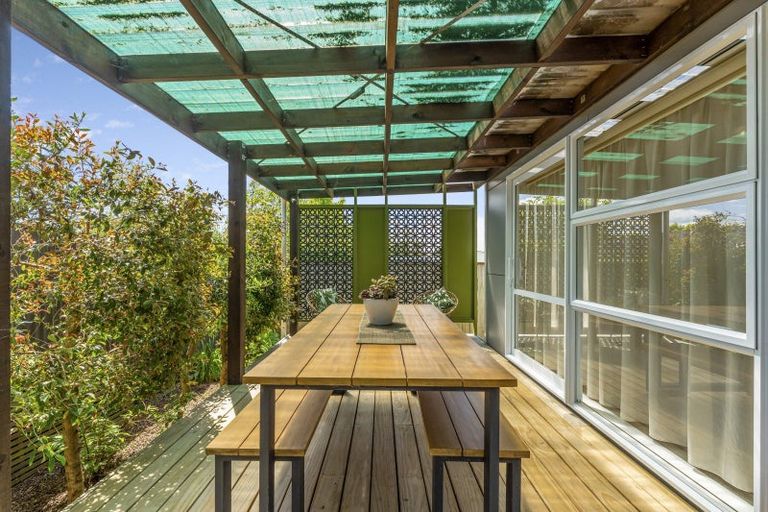 Photo of property in 19a Fairfield Road, Levin, 5510