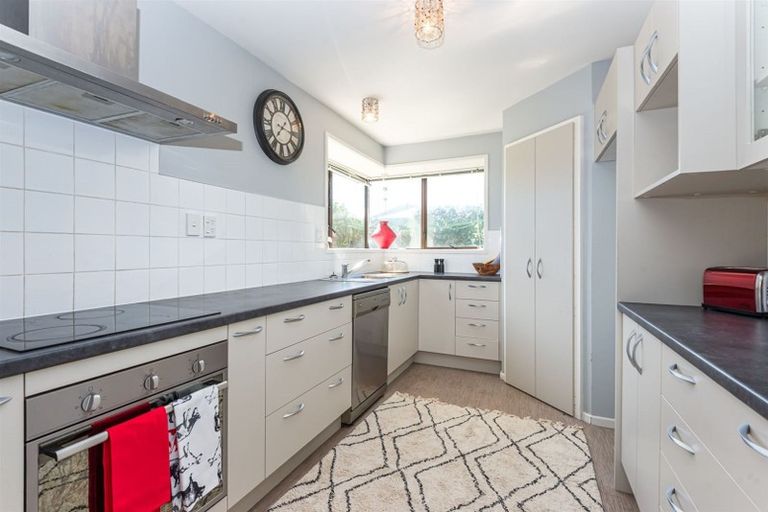 Photo of property in 2/29 Palmers Road, New Brighton, Christchurch, 8083