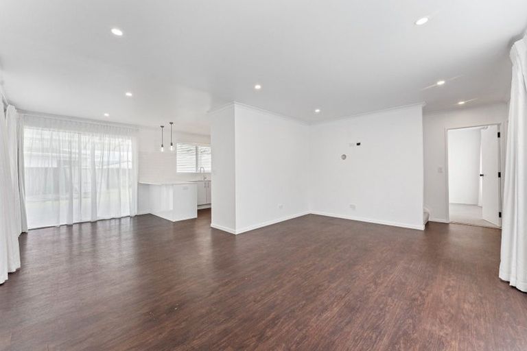 Photo of property in 11 Avon Place, Springvale, Whanganui, 4501