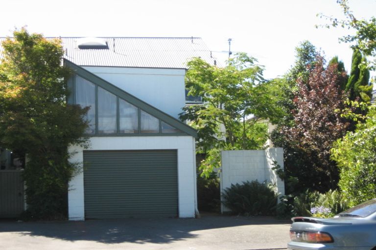 Photo of property in 6/99 Aikmans Road, Merivale, Christchurch, 8014