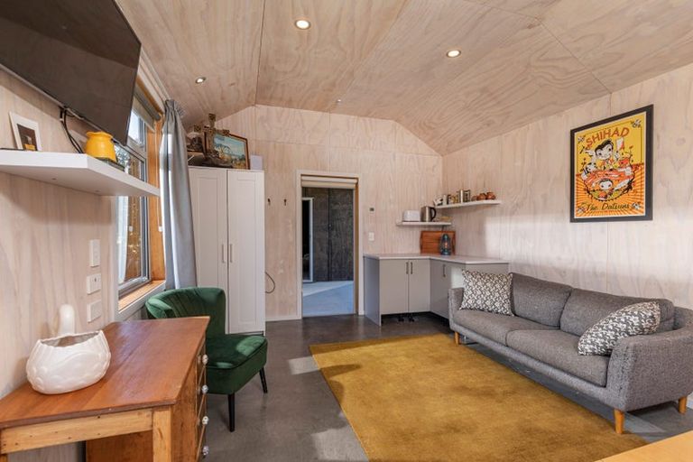 Photo of property in 5 Loach Road, Hawea Flat, Wanaka, 9382