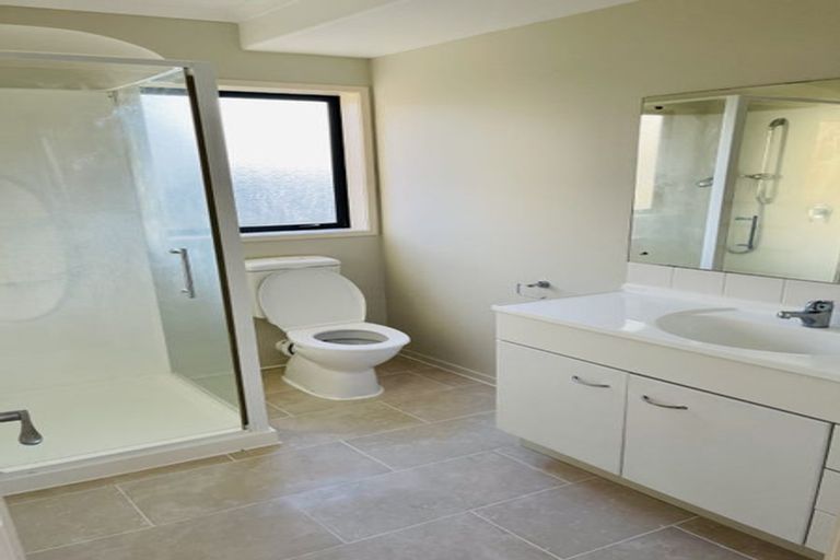 Photo of property in 12 Andrusha Place, Flat Bush, Auckland, 2019