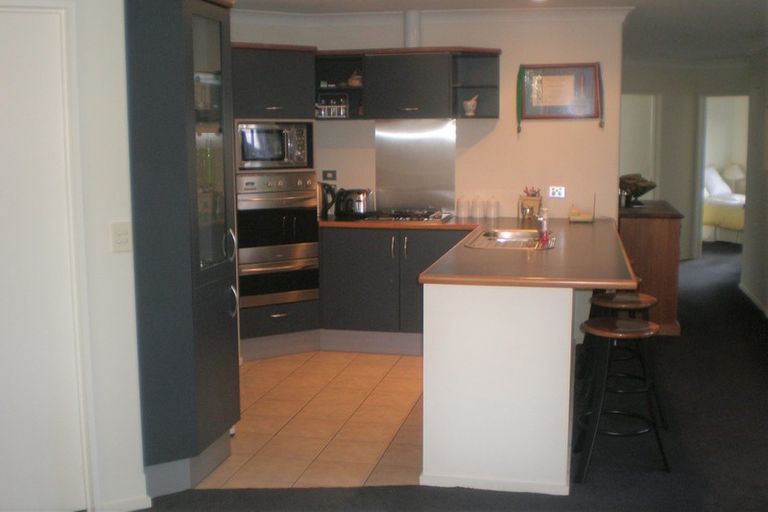 Photo of property in 54 Oxley Avenue, St Albans, Christchurch, 8014