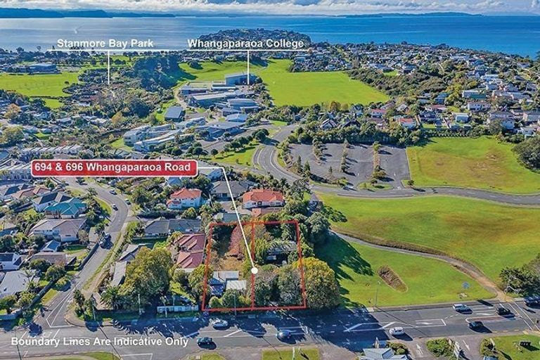 Photo of property in 9/694 Whangaparaoa Road, Stanmore Bay, Whangaparaoa, 0932