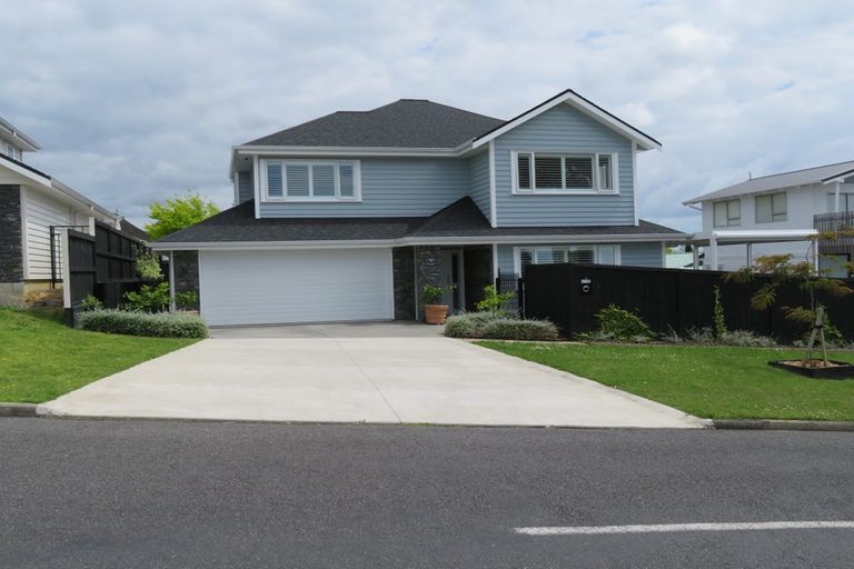 Photo of property in 2 Gibraltar Street, Howick, Auckland, 2014