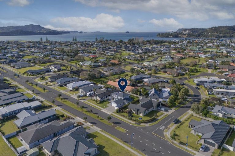 Photo of property in 100 Kupe Drive, Whitianga, 3510