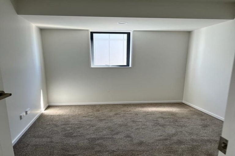 Photo of property in 3b Putiputi Way, Papakura, 2110