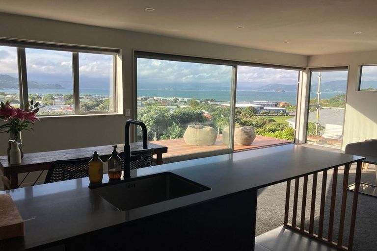 Photo of property in 39b Mantell Street, Seatoun, Wellington, 6022