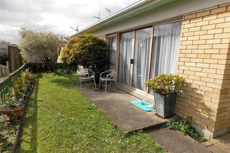Photo of property in 3/12 Wood Street, Papakura, 2110