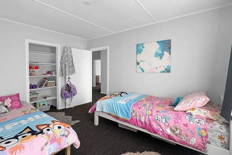 Photo of property in 34 Edward Street, Pahiatua, 4910