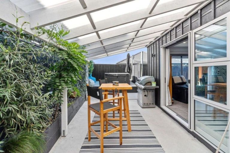 Photo of property in 17 Forbes Road, Foxton Beach, Foxton, 4815