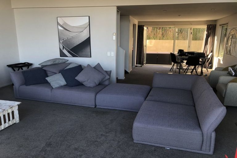 Photo of property in 6a Vancouver Drive, Queenstown, 9300