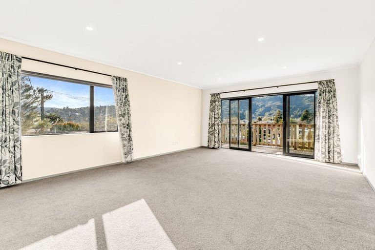 Photo of property in 27a Rawhiti Street, Stokes Valley, Lower Hutt, 5019